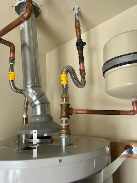 Water heater installation and plumbing repair in Harris